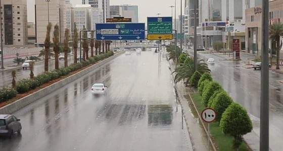 &#8221; الأرصاد &#8221; تحذر من هطول أمطار رعدية على الرياض والقصيم