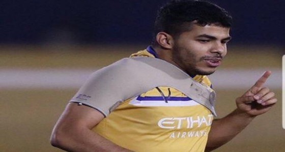 يحيى الشهري يغادر إلى دبي لاستكمال رحلته العلاجية