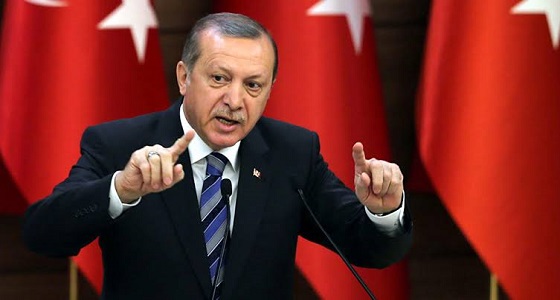 أردوغان يكشر عن أنيابه.. تركيا تعتقل 249 من موظفي وزارة الخارجية 