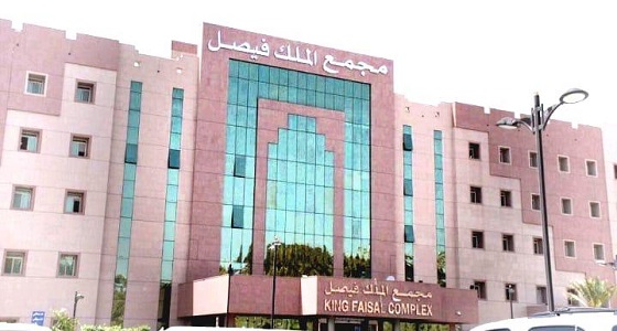 بالصور.. تعامل طبي ناجح مع حالة طفلة إبتلعت حجر