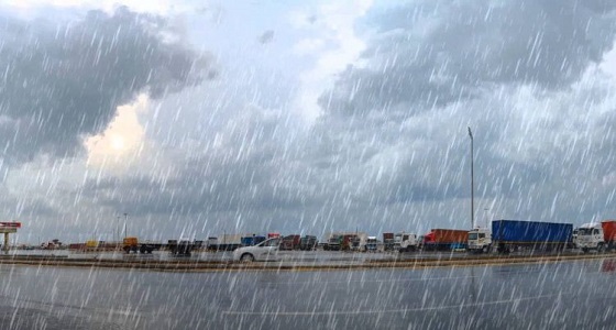 &#8221; الحصيني &#8221; يتوقع هطول أمطار متفاوتة مصحوبة بالبرد بنهاية الأسبوع