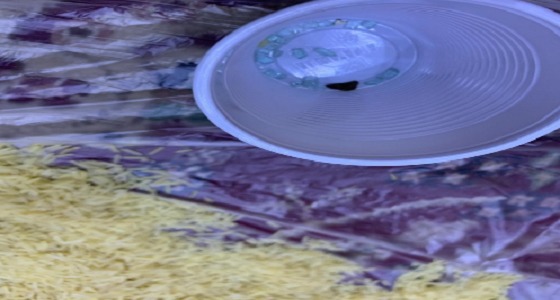 بالصور.. إغلاق مطعم لتقديمه وجبات مختلطة بالزجاج بحفر الباطن