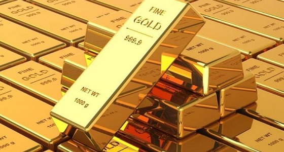 أسعار الذهب مستقرة مع ارتفاع الدولار بفضل مخاوف التجارة