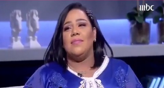 بالفيديو.. فنانة شهيرة: حرقت صوري القديمة وأحمد الله على اختراع المكياج