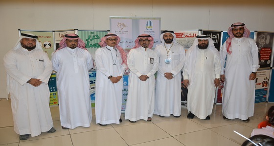 كفى تشارك في فعاليات اليوم العالمي للتبغ .. والعشرات يرغبون في العلاج