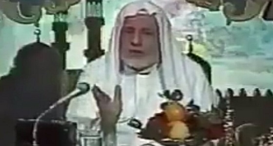 بالفيديو.. حديث جميل من الشيخ علي الطنطاوي عن وقت السحر في رمضان