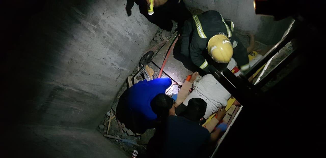 ” مدني الأحساء ” ينقذ شخصا احتجز في بئر مصعد