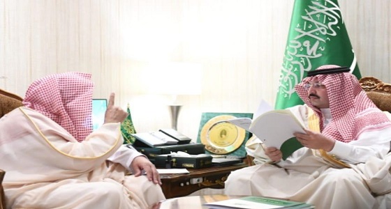 بالصور.. الأمير تركي بن طلال يزور جمعية البر الخيرية بأبها