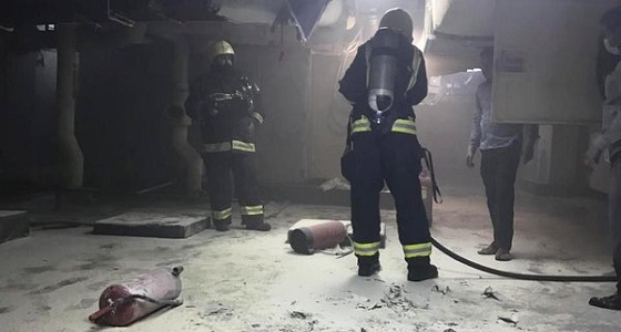 بالصور.. اندلاع حريق في أحد فنادق المدينة وإخلاء 35 نزيلا