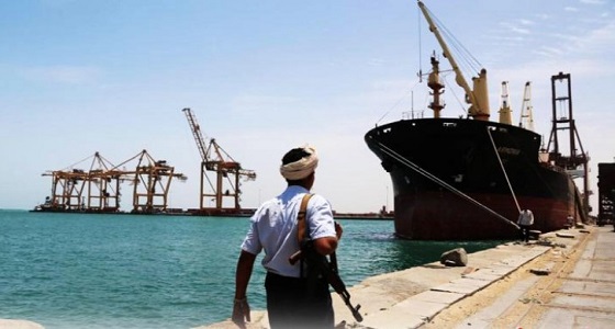 ” الحوثي ” يعود لمسرحية الانسحاب من موانىء الحديدة
