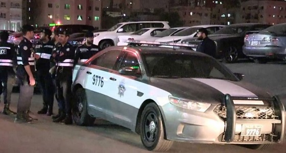 مشاجرة عنيفة بين زوجين في الشارع والأمن يحيل الطرفين للتحقيق