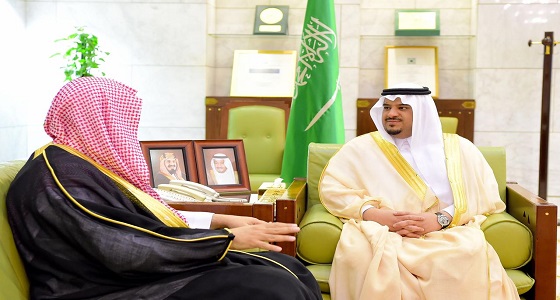 نائب أمير منطقة الرياض يستقبل أمين جمعية البر الخيرية