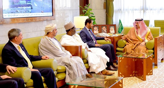 أمير الرياض يستقبل عميد السلك الدبلوماسي ورؤساء المجموعات الدبلوماسية