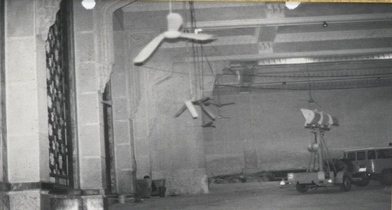 صور تاريخية توثق الآثار التخريبية التي حلت بالمسجد الحرام إثر اقتحامه من جهيمان 