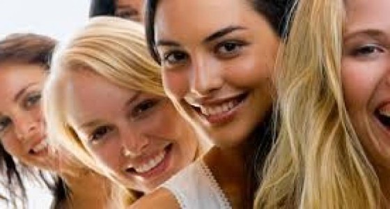 النساء العازبات الأكثر صحة وسعادة