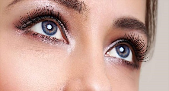 خطوات بسيطة للحفاظ على جفون العينين من الترهل