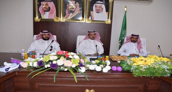 بلدية الحازمي تنظم حفل معايدة لمنسوبيها وتدعم رؤية أمير عسير