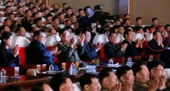 ظهور مبعوث ” هانوي ” القتيل برفقة كيم