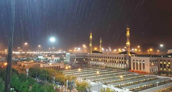 احذر.. أمطار غزيرة وسيول في مكة المكرمة وجازان