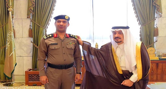 بالصور.. أمير الرياض يقلد عدداً من الضباط رتبهم الجديدة