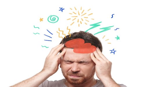 الجلطة الدماغية والسكري.. أمراض تهاجم الإنسان بمنتصف العمر