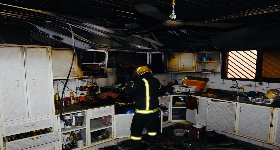 إخلاء 7 أشخاص بعد اندلاع حريق في منزل ببريدة