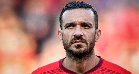 الأهلي يسعى لضم علي معلول