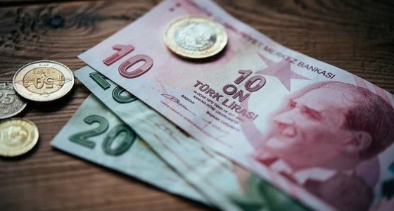 ارتفاع قيمة الليرة أمام الدولار بعد سقوط حزب أردوغان بأسطنبول