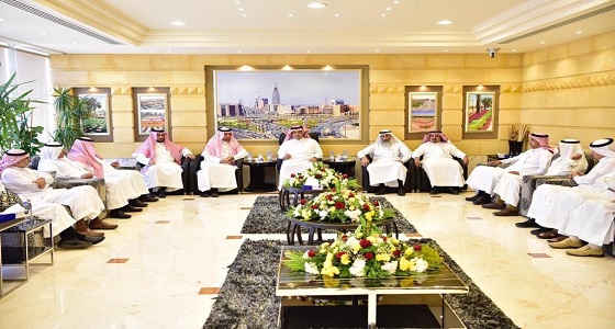 بالصور.. ‏أمانة الرياض تقيم حفل معايدة بمناسبة عيد الفطر المبارك