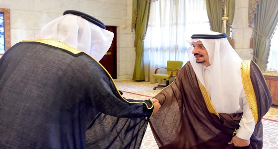 أمير الرياض يستقبل عددًا من المهنئين بعيد الفطر المبارك