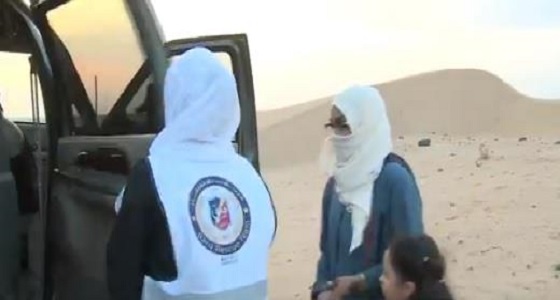  أول مواطنة تشارك فريق تطوعي لمساعدة التائهين في الصحراء