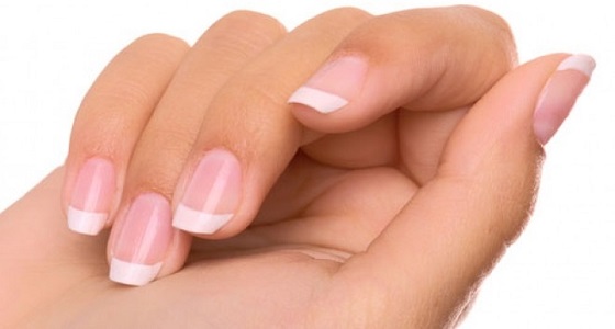 نصائح تساعدك للحفاظ على أظافرك قوية