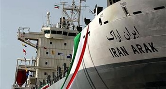 سيناتور أمريكي يطالب ترامب بإغراق البحرية الإيرانية لتشعر بالألم