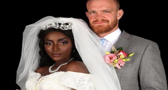 لأول مرة.. صور جديدة لعبير سندر وزوجها في حفل زفافهما