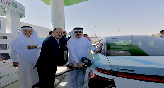 إطلاق أول محطة لتزويد السيارات بوقود الهيدروجين في المملكة