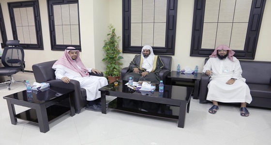 العثمان : أنزلوا المعلم المكانة التي يستحقها