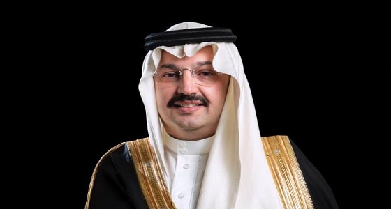 أمير عسير يستقبل المهنئين بالعيد بصالة الاحتفالات الرئيسية بالخالدية