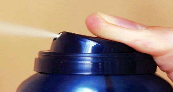 بينها الربو والصداع .. مشكلات صحية تسببها مزيلات العرق