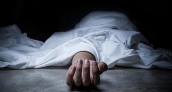 رجل يخون زوجته أمام عينيها ويشوه وجهها ثم يقتلها وينتحر