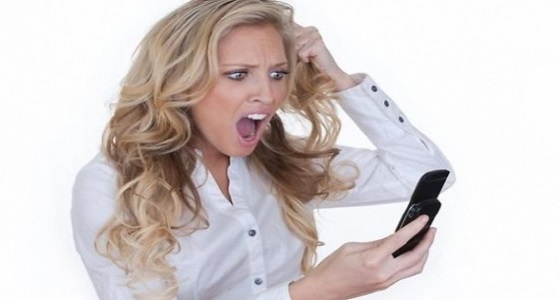 علامات تؤكد تدمير الهاتف لحياتك الزوجية