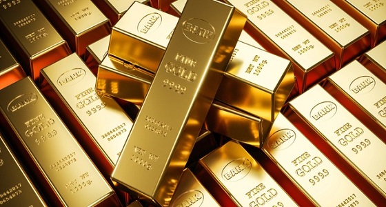 الذهب يحوم قرب أعلى مستوى في 6 أعوام