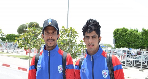 بالصور.. ” أبها ” يصل تونس لإقامة معسكر إعدادي