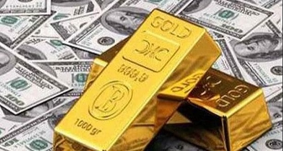 الذهب يبلغ ذروة أسبوع مع تراجع الدولار بعد شهادة باول