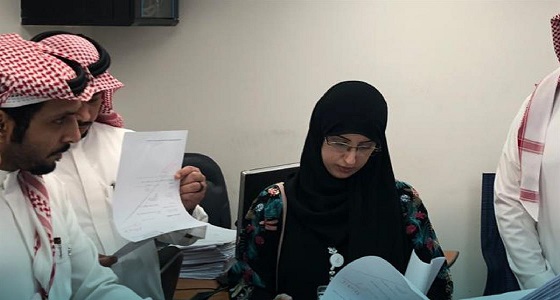 عبير الغامدي تشارك في جولات تفتيشية بميناء جدة كأول مراقبة بحرية بالمملكة