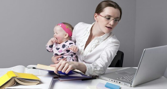 العمل بعد الولادة يحافظ على ذاكرة المرأة