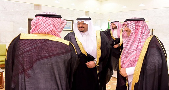 أمير الرياض بالنيابة يستقبل مسؤولي شركة الرياض القابضة