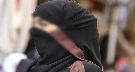 محكمة جدة تنتصر لفتاة وتثبت نسبها لوالدها بعد صراع 25 عامًا لإثبات هويتها