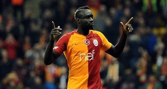 مهاجم جالطة سراي يرفض الانتقال للنصر