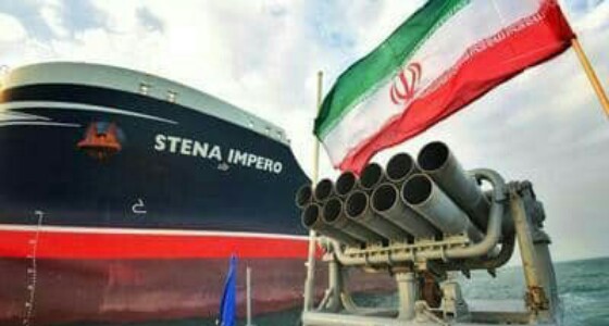 إيران تفرج عن 9 هنود من طاقم الناقلة البريطانية المحتجزة