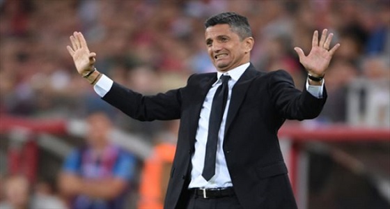 بعد تعاقده مع الهلال.. مدرب باوك الجديد يشيد بعمل لوسيشكو مع فريقه 